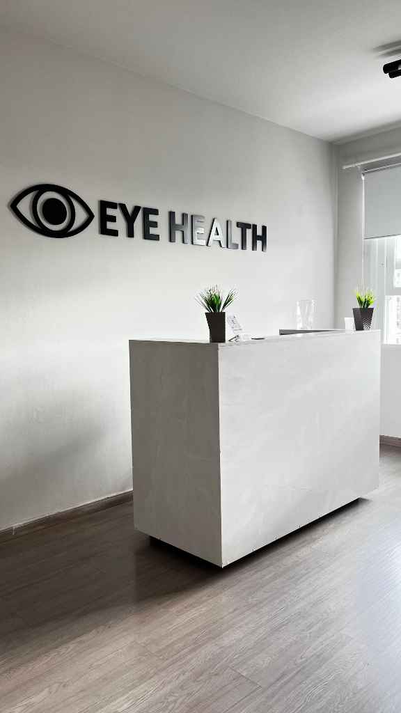 Detalhe da recepção da clínica Eye Health